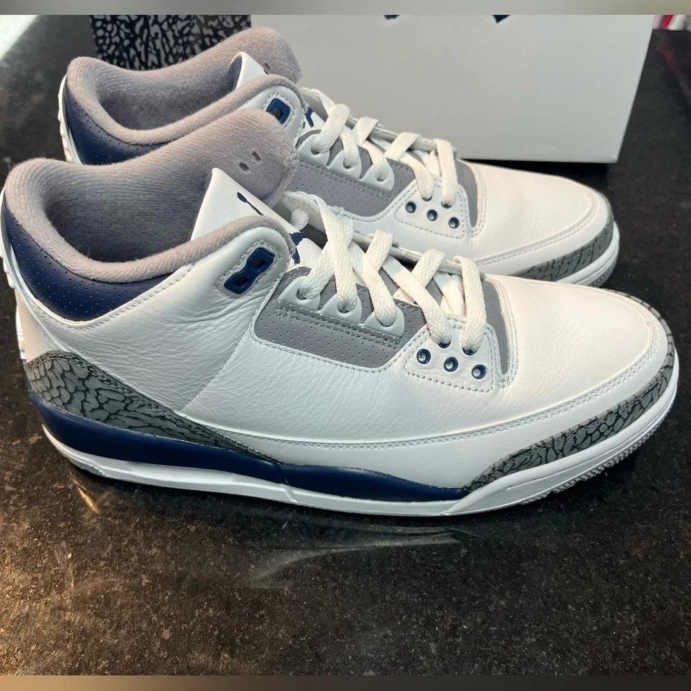 Air Jordan 3 Retro sz various NWB Men's Shoes CT8532-140